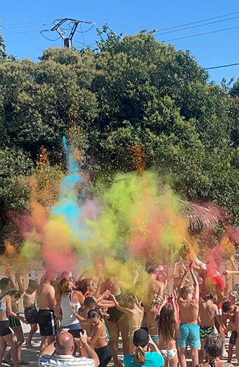 Campasun: Animaties Camping Lourmarin Color Run