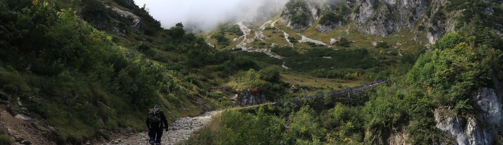CAMPASUN - Top 5 hikes in Aravis
