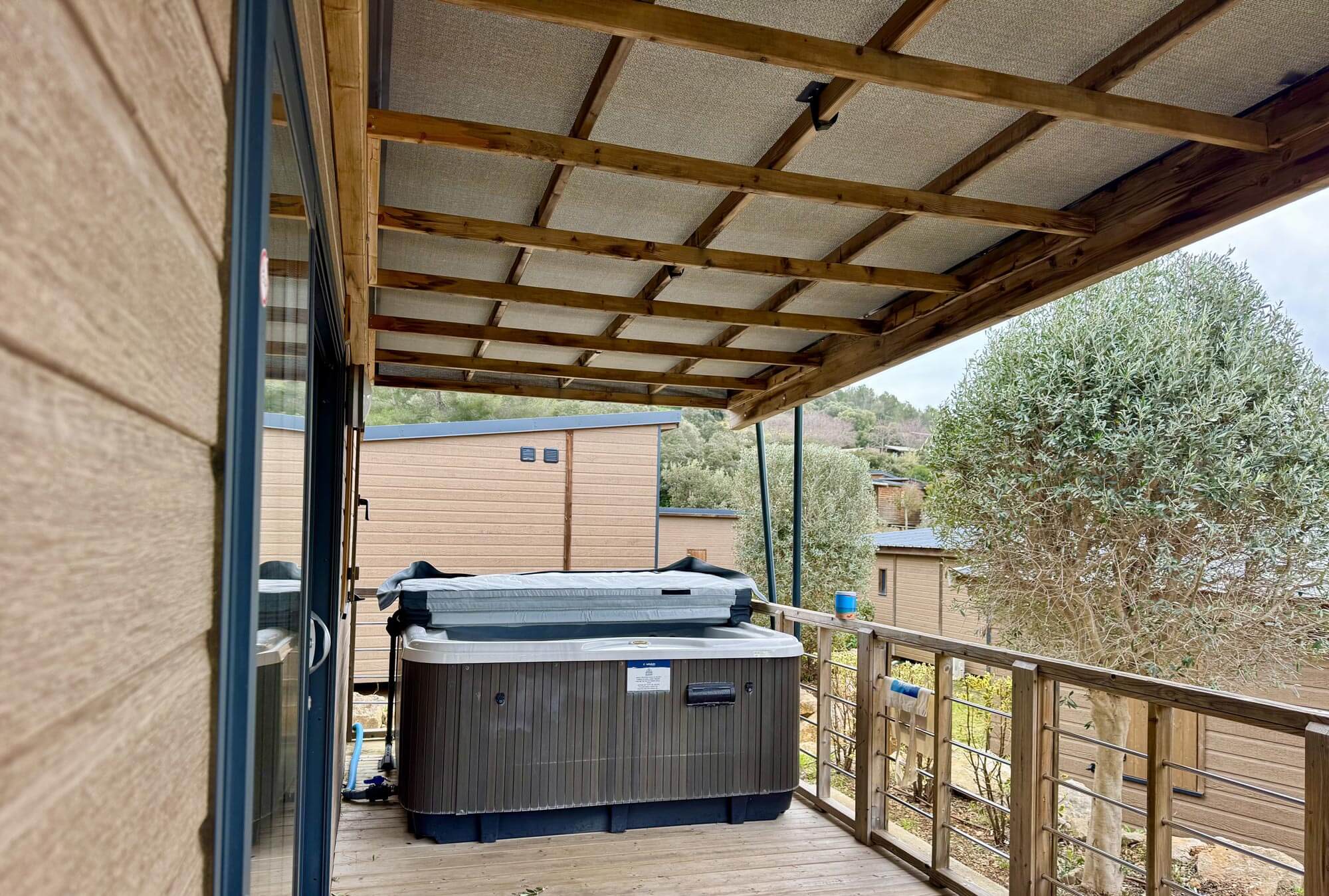 Campasun : Chalet Premium Avec Jacuzzi