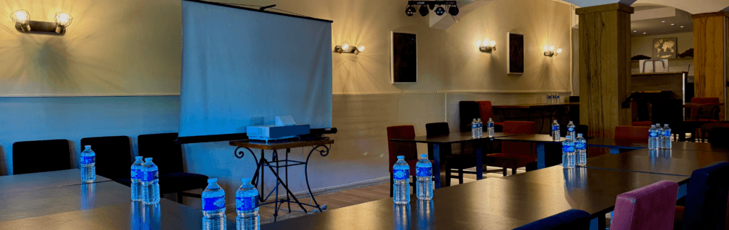 Campasun : Salle De Réunion Modulable Camping Mas De Pierredon Sanary Sur Mer